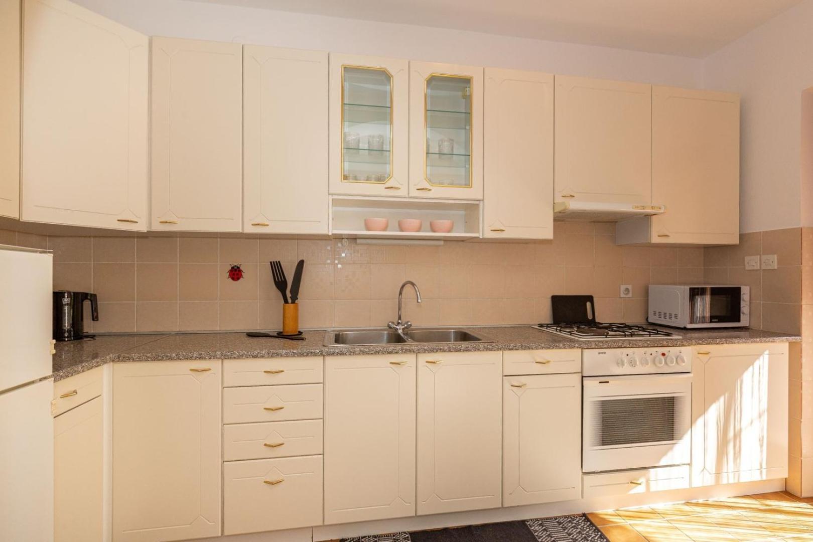 Three Bedroom Apartment In Biograd Biograd Na Moru Exterior foto